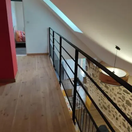 De Caractere Au Coeur De La Chaine Des Puys * Ceyssat