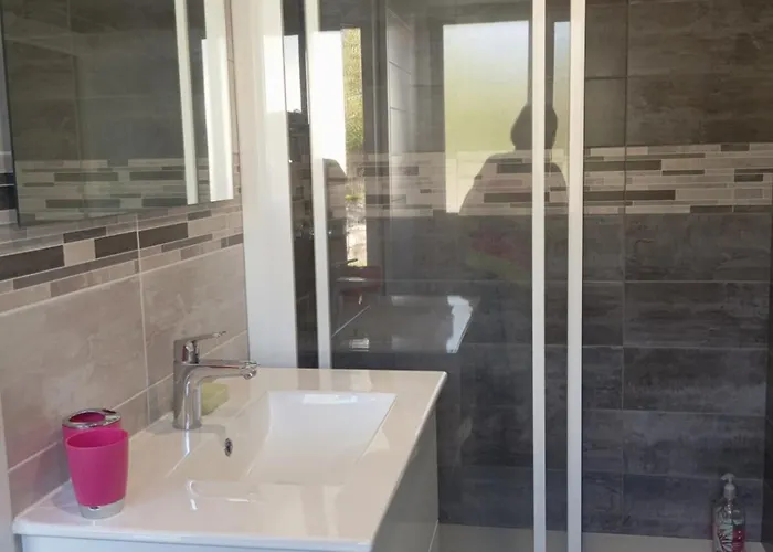 De Caractere Au Coeur De La Chaine Des Puys Feriehus